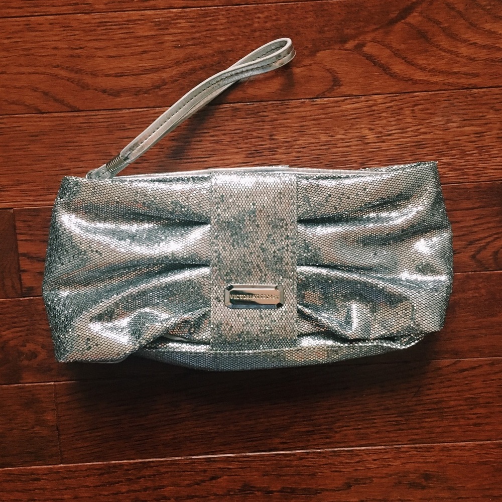 Victoria’s Secret clutch